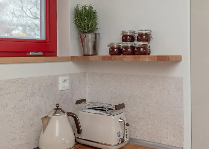 Garden Living شقة *